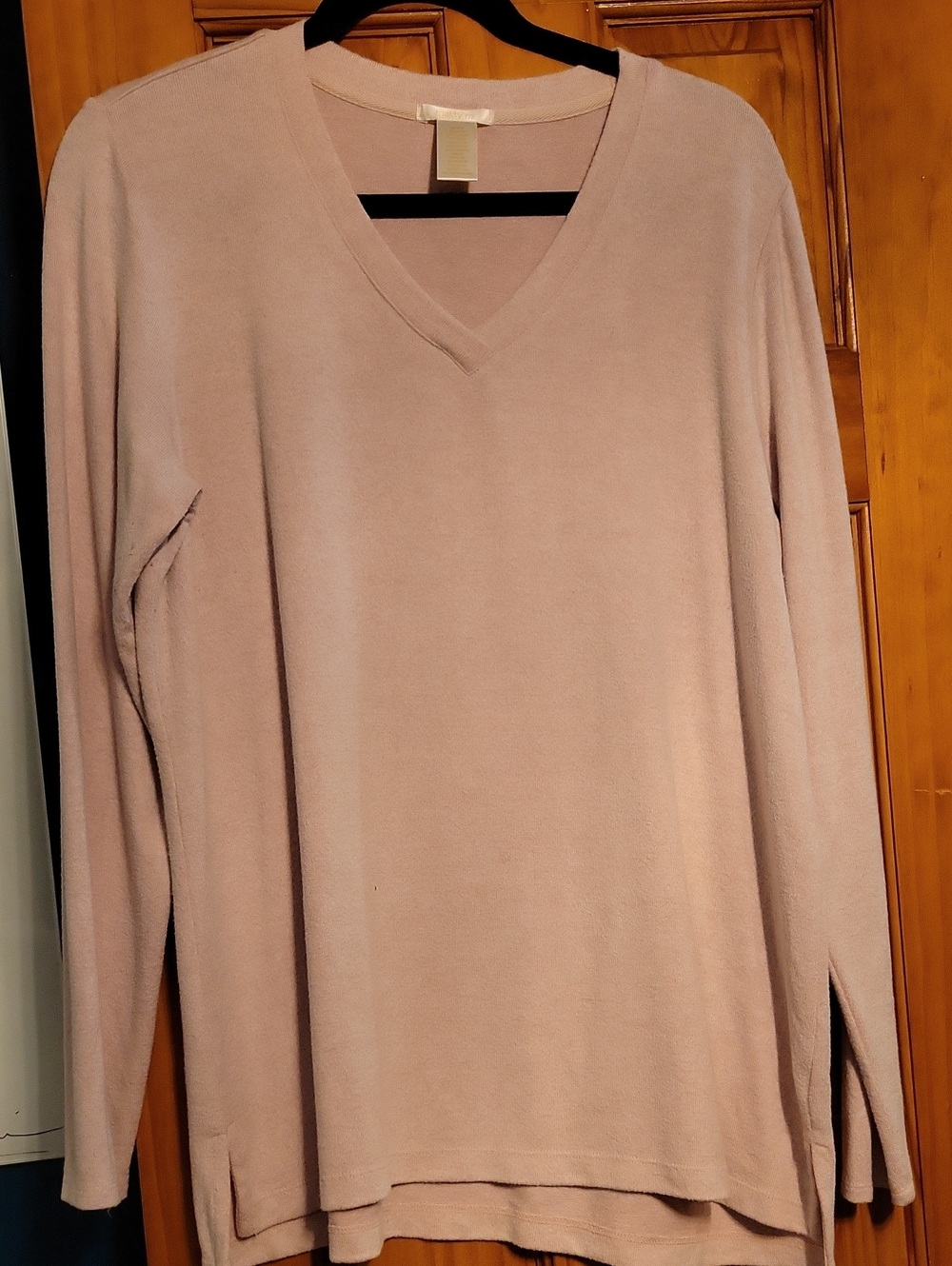 Matty M Women's V-Neck Long Sleeve Sweater - Blush Pink